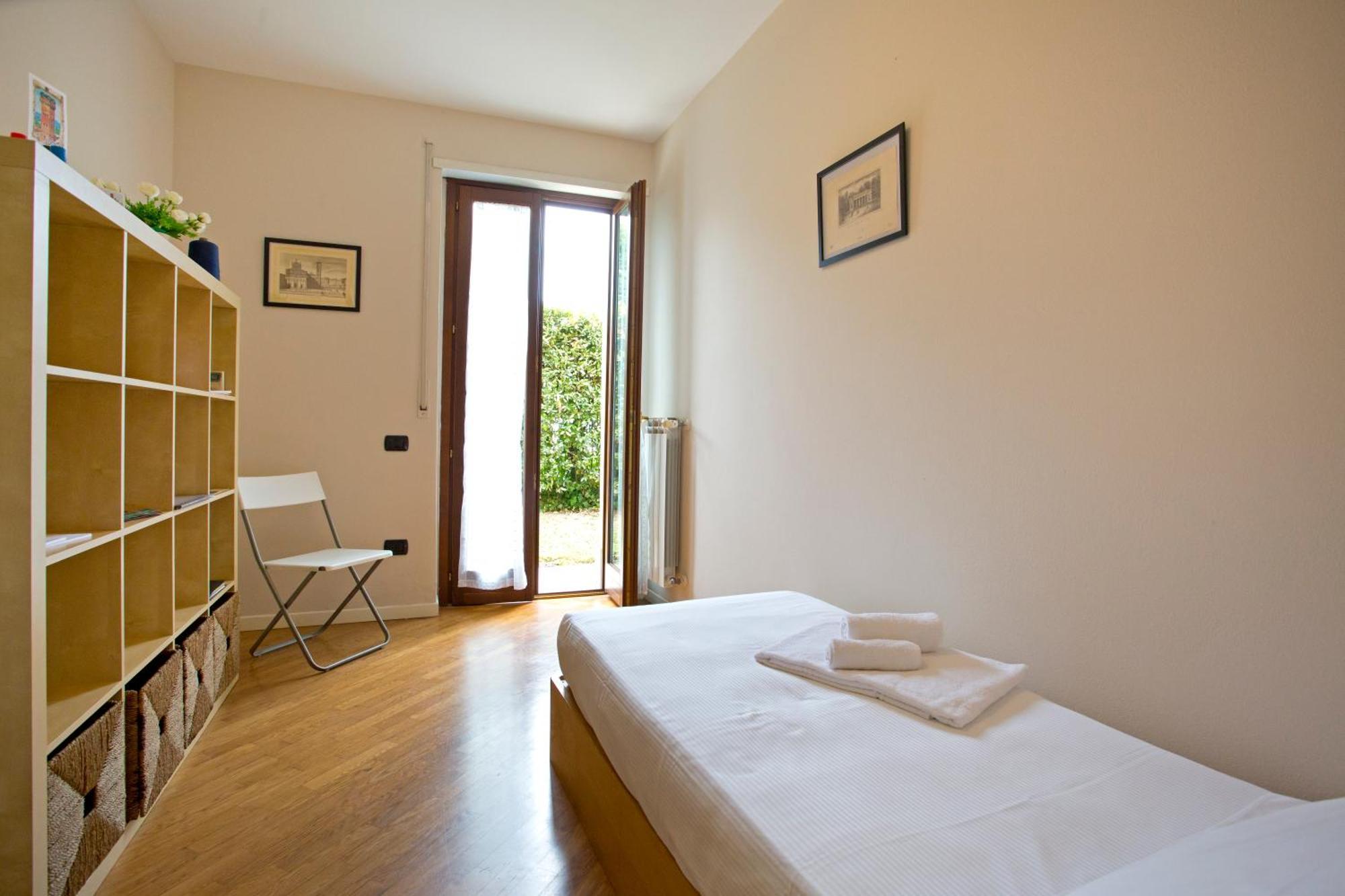 Casa Dei Filati, Cosy Flat With Garden And Parking Close To Лука Екстериор снимка